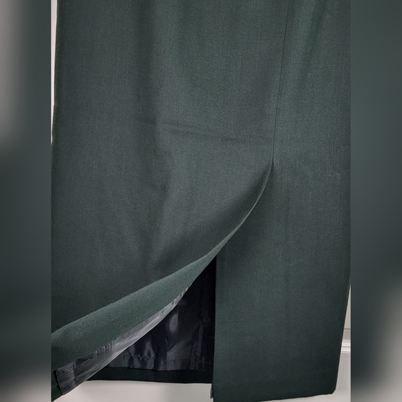 Vintage Petite Sophisticate Forest Green Wool Lined Pencil Skirt | Size 8 - Picture 3 of 10